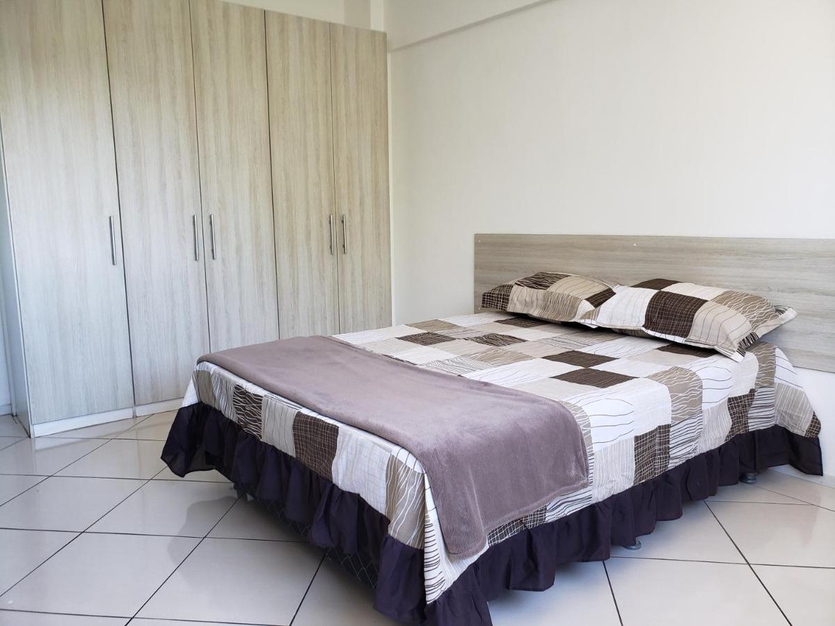 Spot Residence Sao Carlos 700M Da Usp Eksteriør bilde