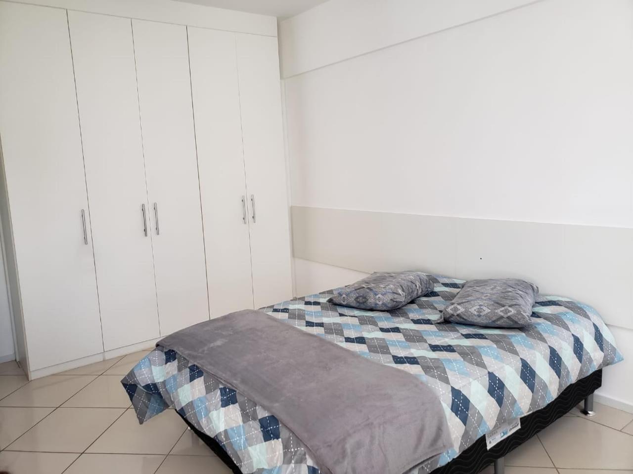 Spot Residence Sao Carlos 700M Da Usp Eksteriør bilde
