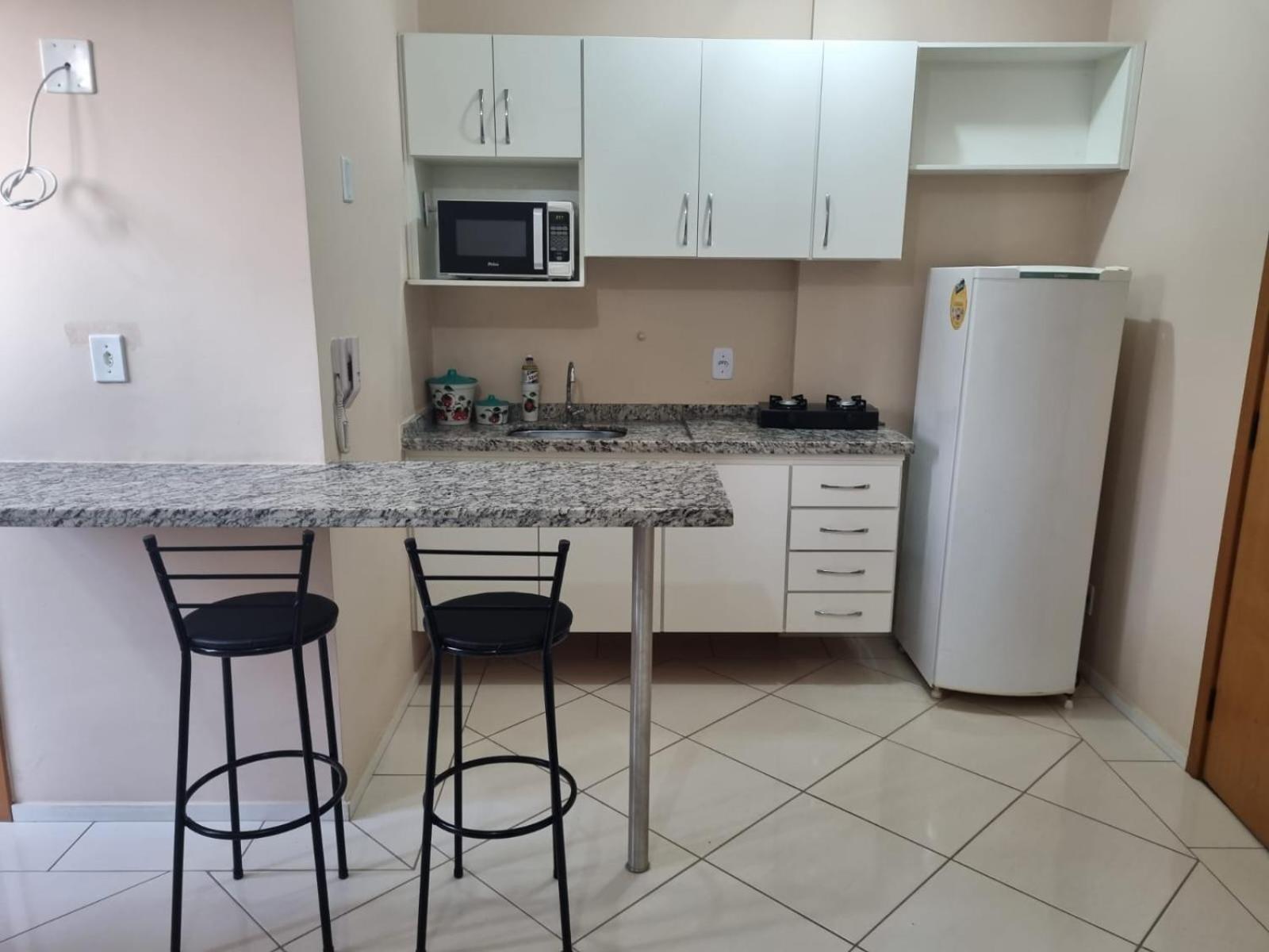 Spot Residence Sao Carlos 700M Da Usp Eksteriør bilde